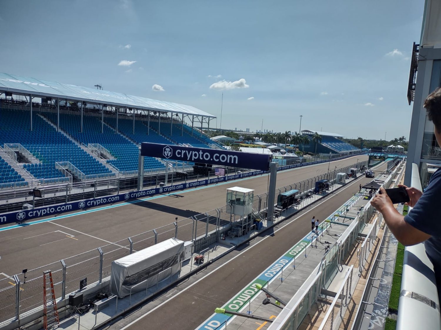 F1 Miami línea de meta sin gente