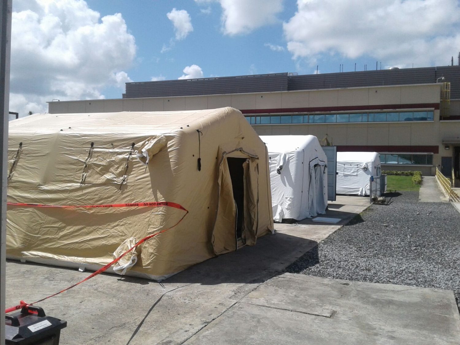 3 tenten voor rampenbestrijding in Puerto Rico